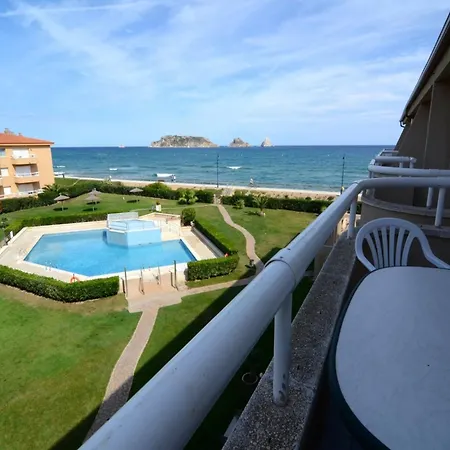 公寓 Beachfront In Estartit With Pool *