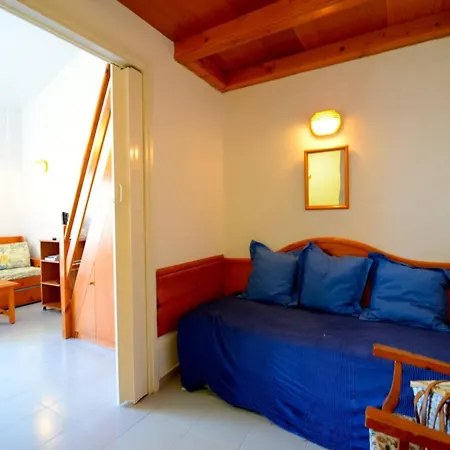 Beachfront In Estartit With Pool
