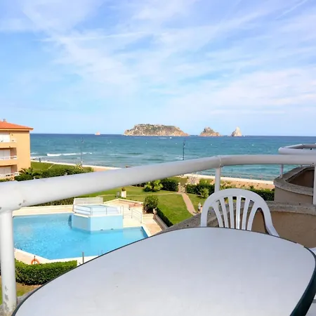 Beachfront In Estartit With Pool * 埃斯塔蒂特